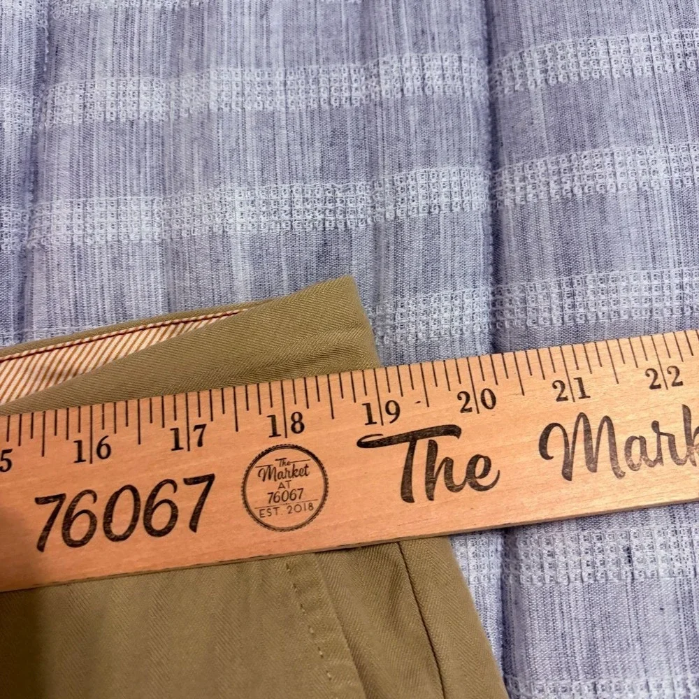 Tommy Bahama Flat Front Chino Pants Silk Blend Relaxed Mens 38x29 Tan Pre-owned